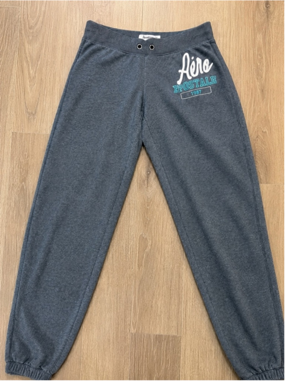 Aeropostale Gray Fleece Jogger Sweatpants Women’s Small Graphic Logo Lounge Pant